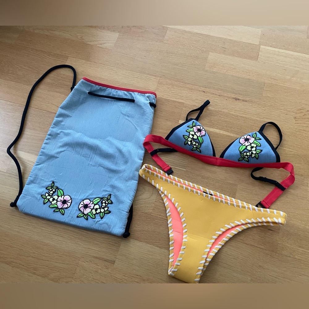 Triangl Floral Jean Top and Yellow Cheeky bottoms + matching bag - Picture 2 of 6